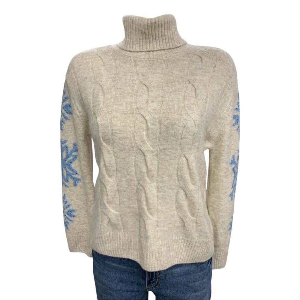 1. State Cream Turtleneck Sweater with Blue Accents Size S